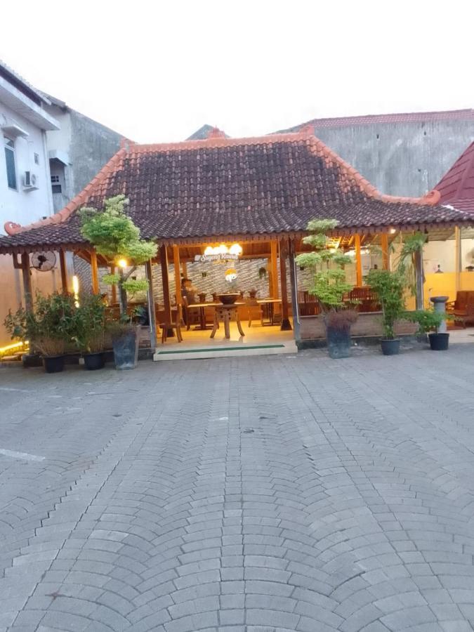 苏多摩街小木屋酒店 日惹 外观 照片